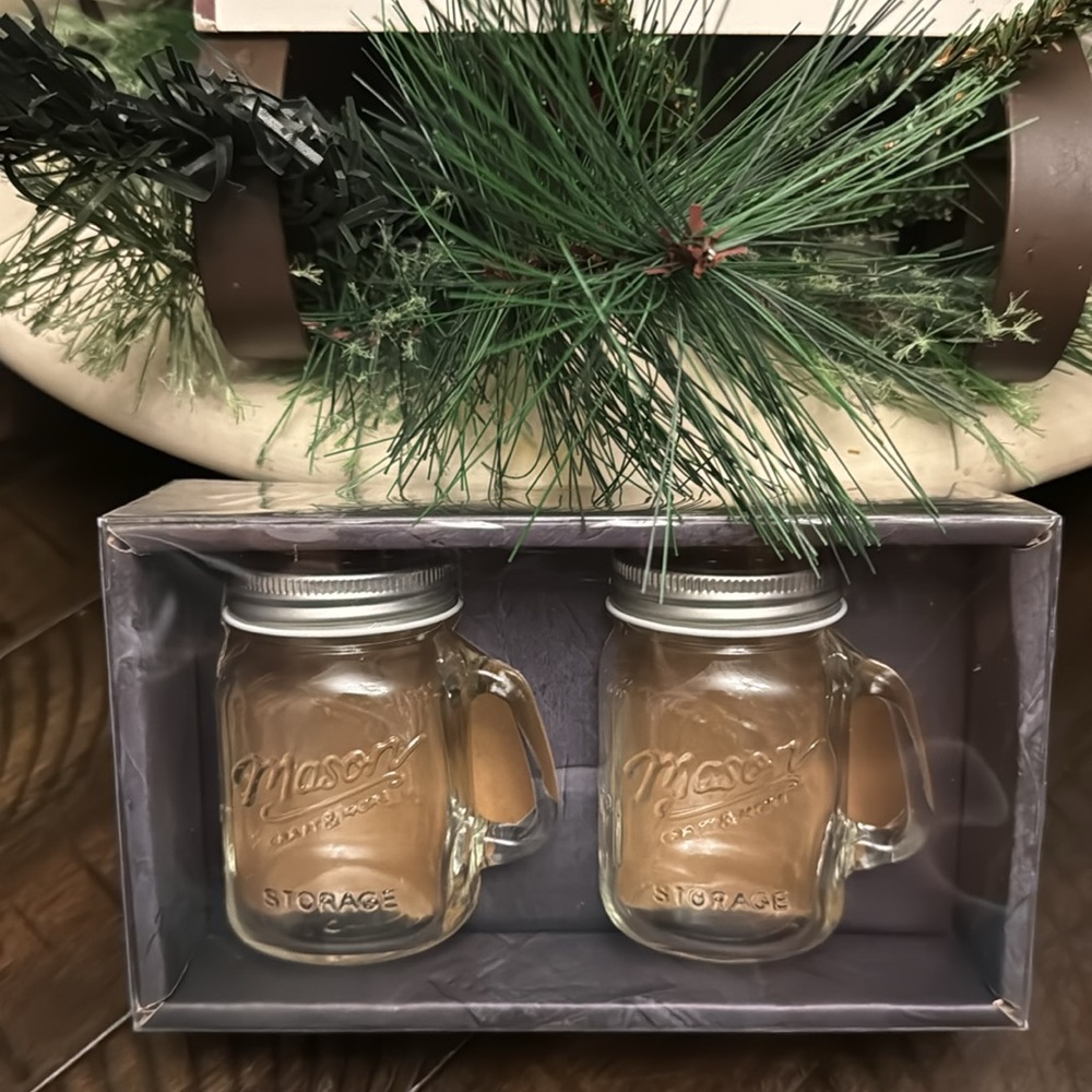 Mason Farmhouse 2Pc Salt & Pepper Shakers